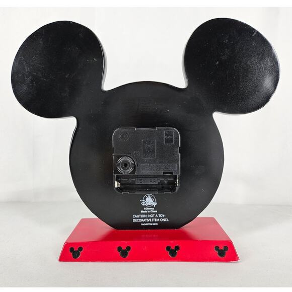 DISNEY PARKS MICKEY MOUSE CUTE CLOCK SIZE 8" x 10" USES SINGLE AA BATTERY - Picture 4 of 9